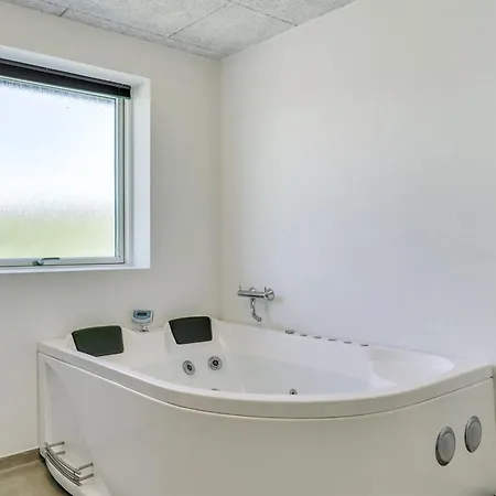 Sunna - 500m From The Sea By Interhome * Blåvand