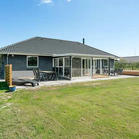 Sunna - 500m From The Sea By Interhome * Blåvand